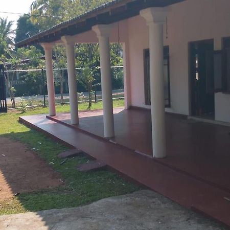 Stay Calm Anuradhapura Ngoại thất bức ảnh